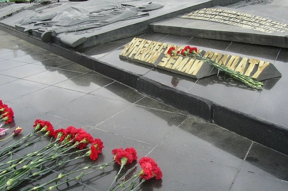 В России массово отменяют парады Победы