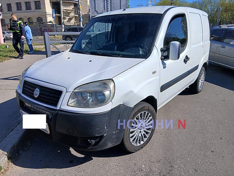 ВАЗ не пропустив Fiat у центрі Миколаєва