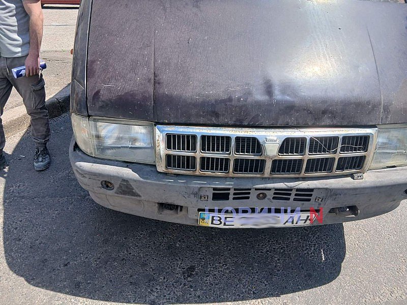 «Газель» врезалась в такси в Николаеве