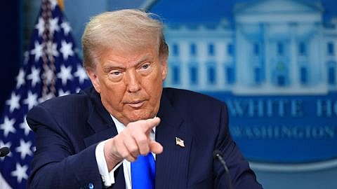 Трамп отверг ответ Ирана на мирное предложение, Ормузский пролив частично открыт