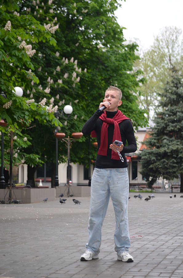 У Миколаєві провели «Караоке на Соборній»