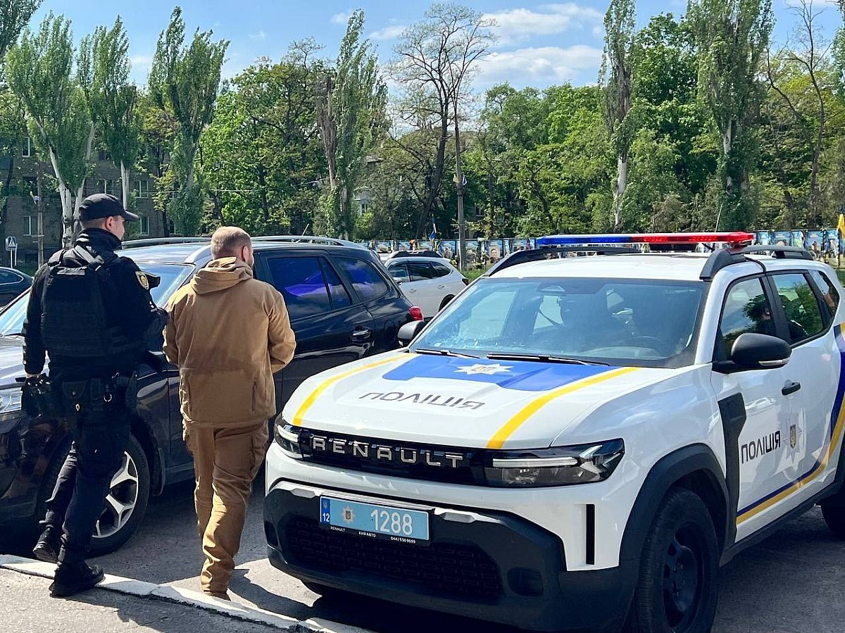  Заммэра задержали за стрельбу в горсовете в Кировоградской области, где ранены два человека  