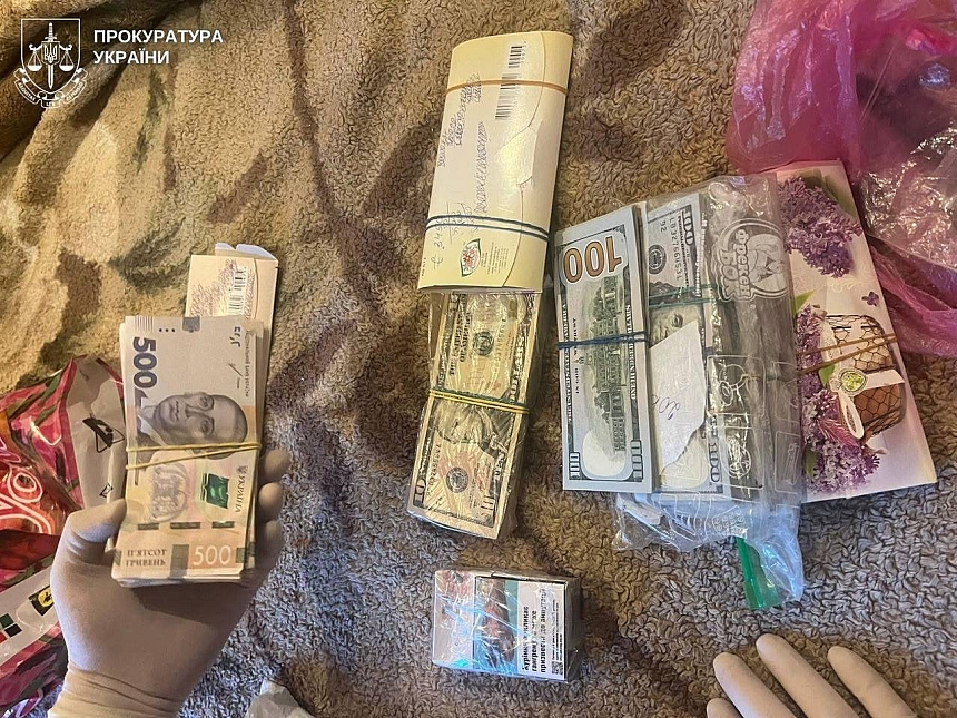 На Миколаївщині посадовця Держпраці підозрюють в одержанні 428 тис. грн неправомірної вигоди