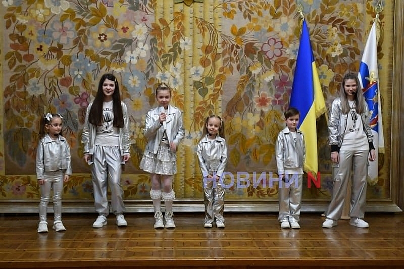 В Николаеве прошел концерт для матерей, воспитывающих детей с инвалидностью: фото и видео мероприятия