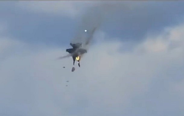 В Айдахо два военных самолета США столкнулись на авиашоу: видео происшествия