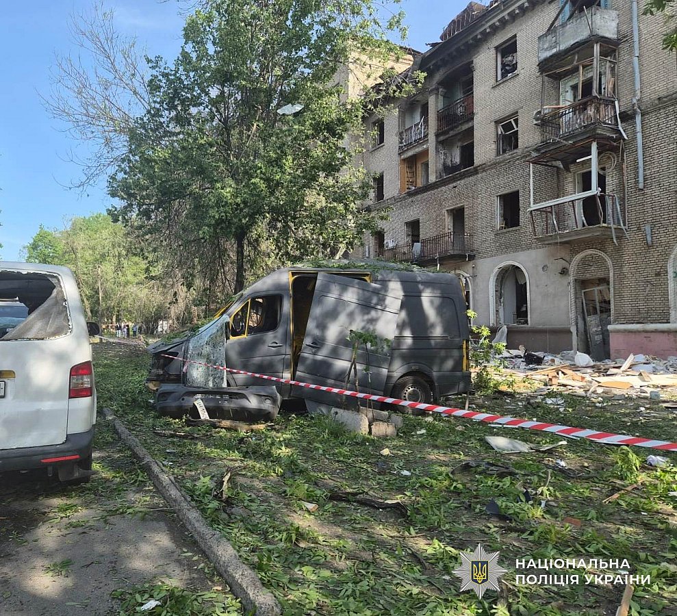В Днепре после массированного обстрела пострадали дети и повреждены многоэтажки