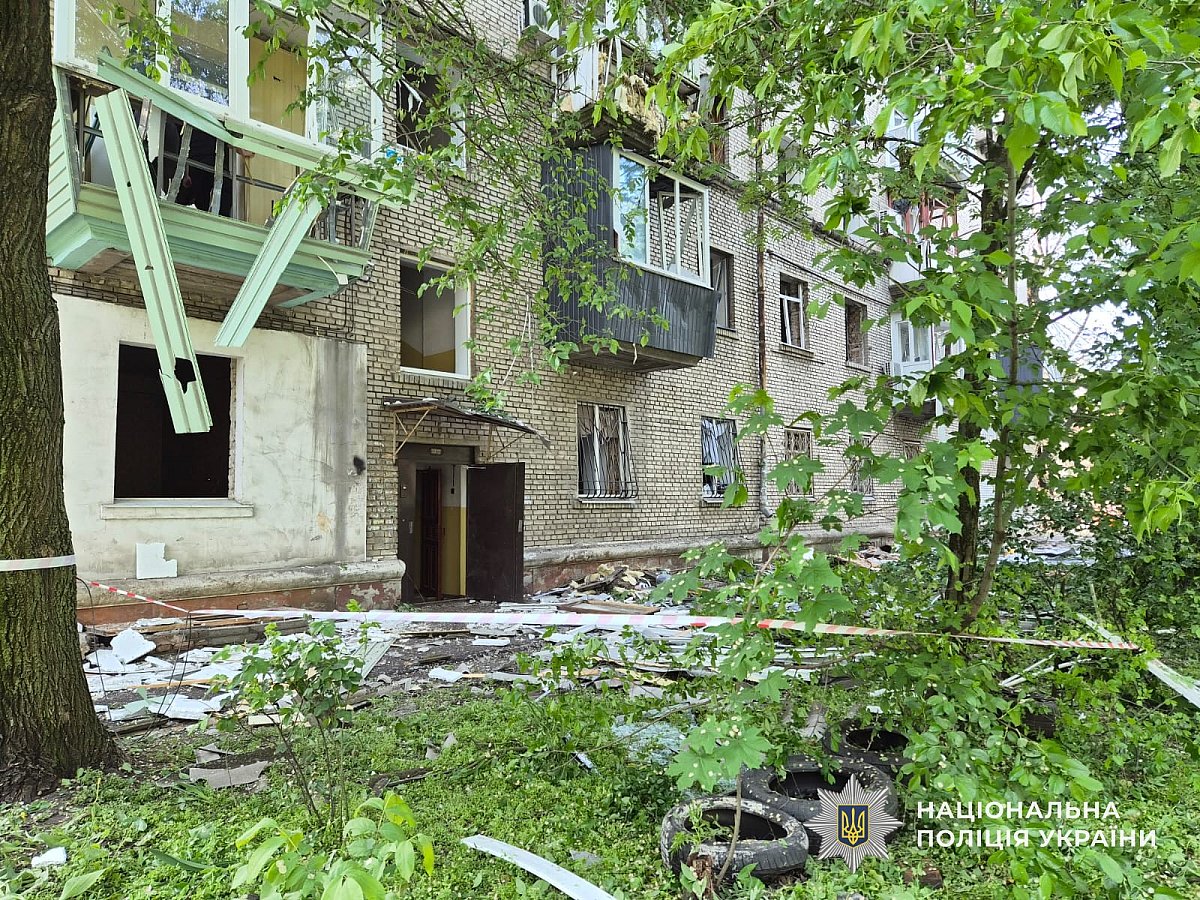 В Днепре после массированного обстрела пострадали дети и повреждены многоэтажки