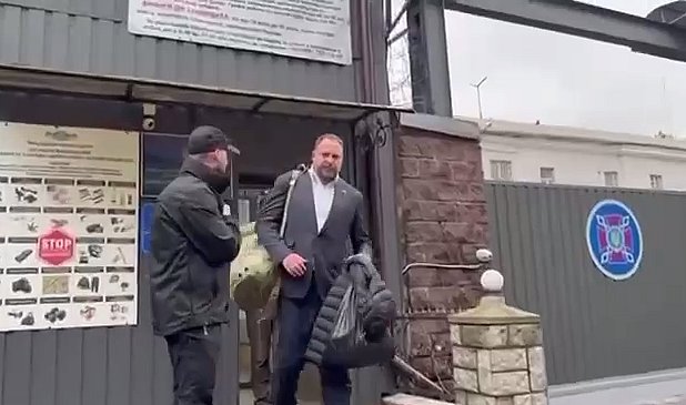 18 мая Андрей Ермак вышел из СИЗО