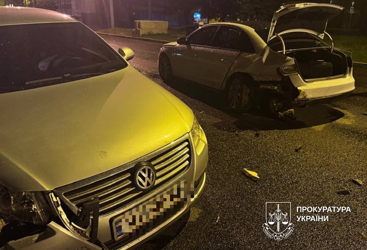 У Харкові Audi на великій швидкості влетіла у пішоходів: одна людина загинула