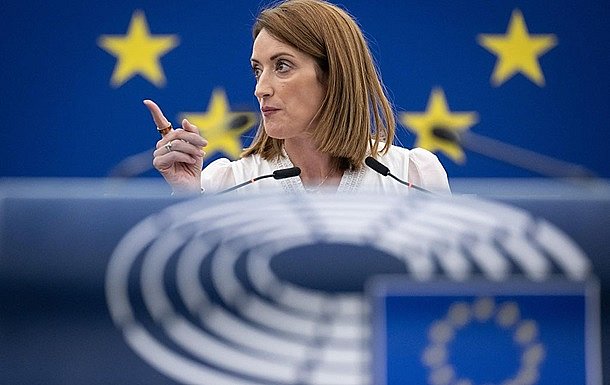 В Европарламенте призвали ускорить вступление Украины в ЕС