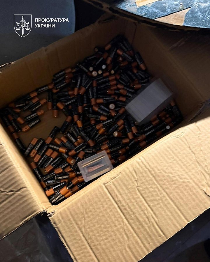 В Україні продавали підробні батарейки DURACELL