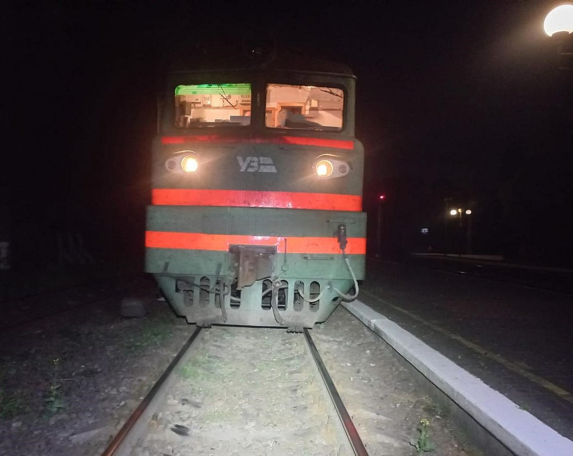 Во Львове поезд «Ужгород — Одесса» насмерть сбил 20-летнего парня