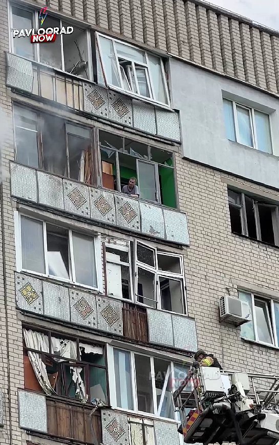 В Днепропетровской области после обстрела повреждены жилые дома: есть погибший и раненые, среди них ребенок