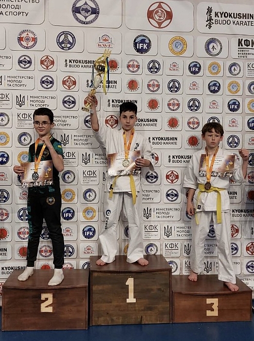 Николаевские спортсмены привезли награды с Чемпионата Украины по Киокушин БуДо каратэ