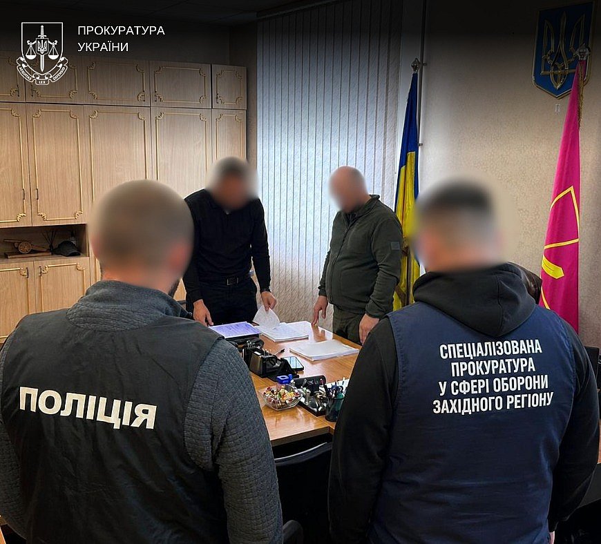 «Бумажная армия»: сотрудников ТЦК подозревают в фиктивной мобилизации 276 человек, включая умерших и заключенных