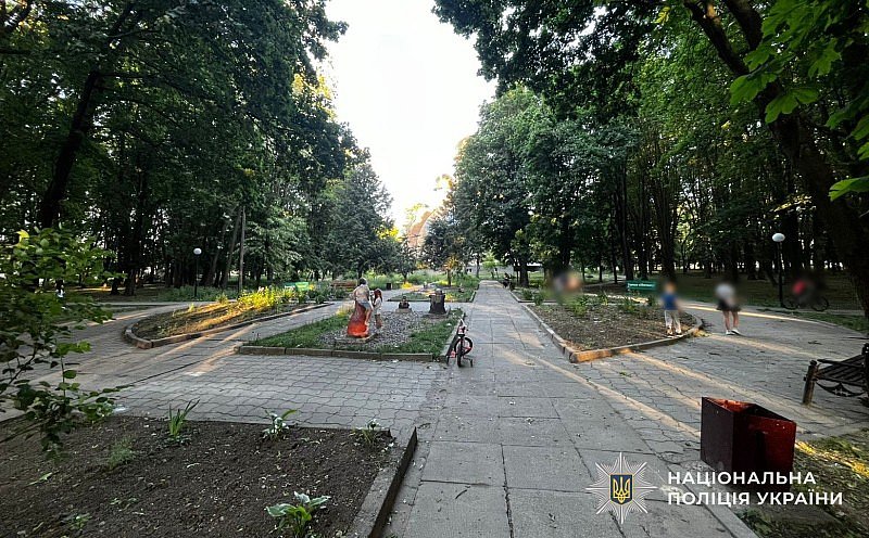 10-річний хлопчик наїхав велосипедом на 3-річного: потерпілого забрала швидка