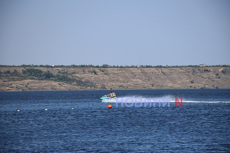 У Миколаєві та області перевірили якість води на пляжах: виявлено відхилення