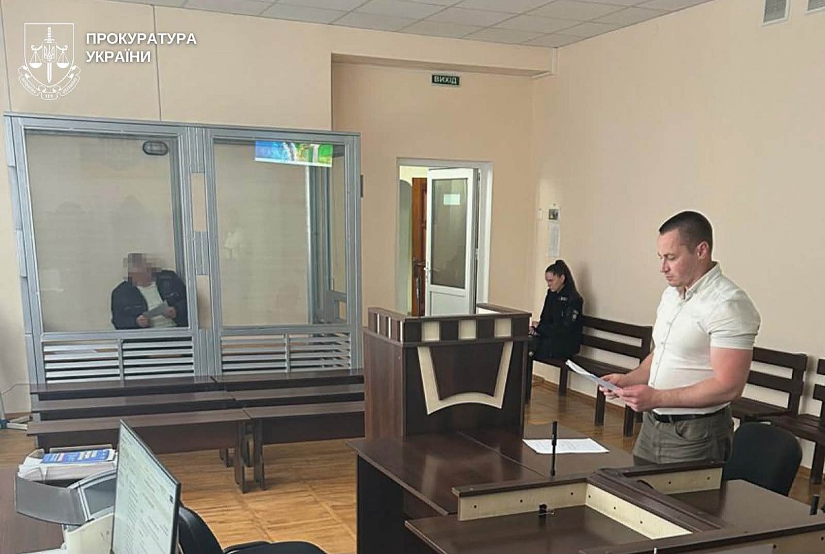 82-летний житель Винницкой области изнасиловал 10-летнюю девочку: ребенок снял инцидент на телефон