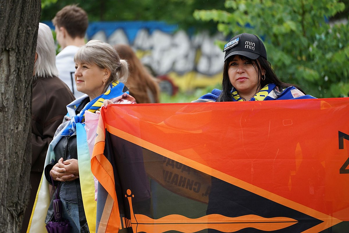 Акція на підтримку військовополонених та зниклих безвісти у Миколаєві (фоторепортаж)