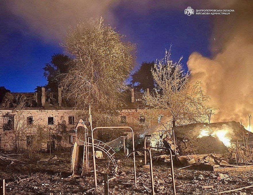 Ночной удар по Днепру: разрушен дом, пятеро погибших и десятки раненых