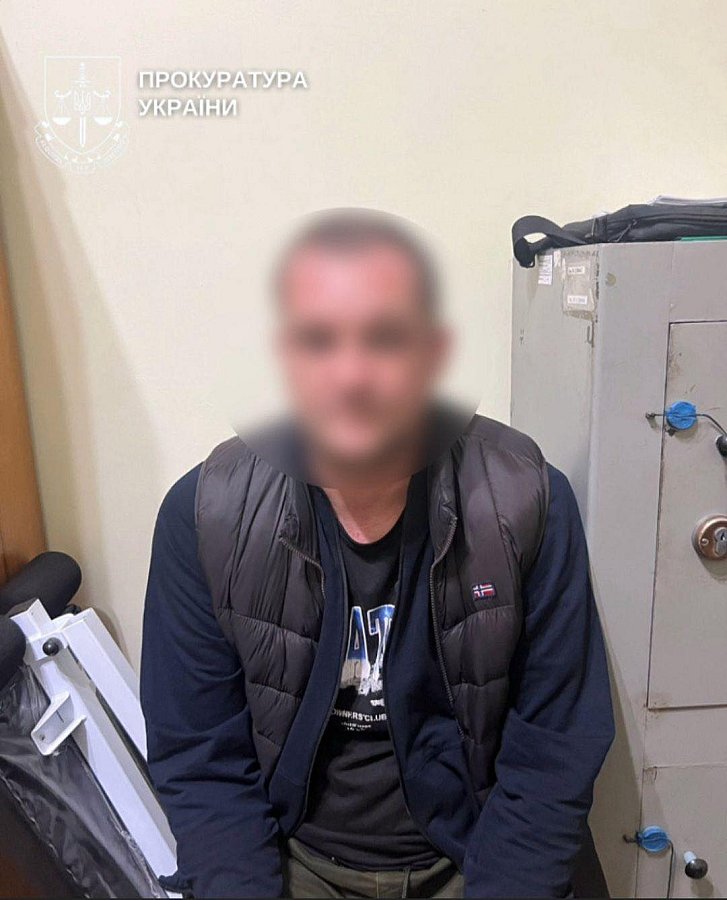 На українсько-румунському кордоні вилучили майже 1,7 кг психотропу під виглядом автохімії