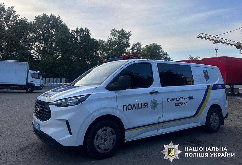 У Києві на поштовому терміналі вибухнула посилка: одна людина загинула, двоє поранені