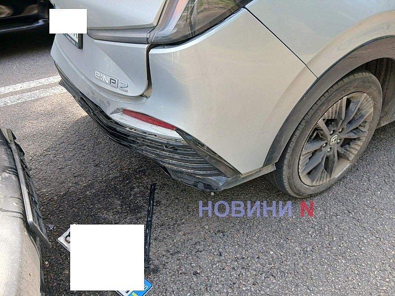 На проспекте в Николаеве «Шевроле» врезался в «Хонду»