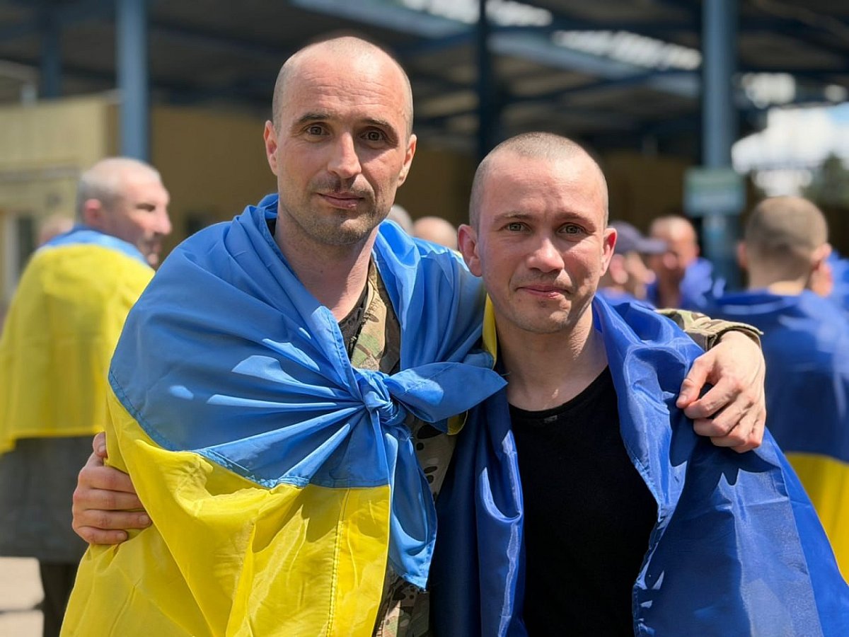 Домой возвращаются защитники Украины - Зеленский сообщил о новом обмене (видео)