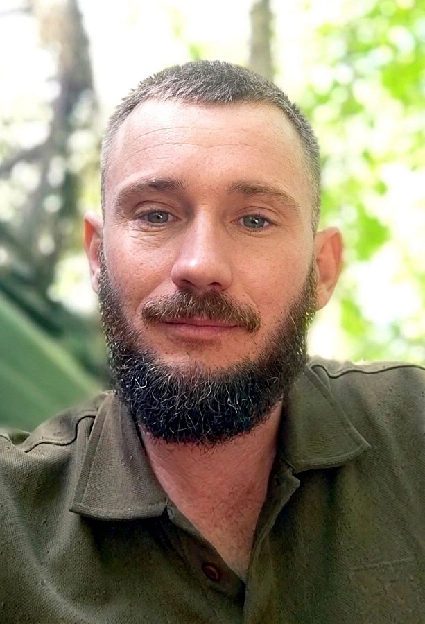 У Вознесенську попрощаються із загиблим військовим Андрієм Тищенком