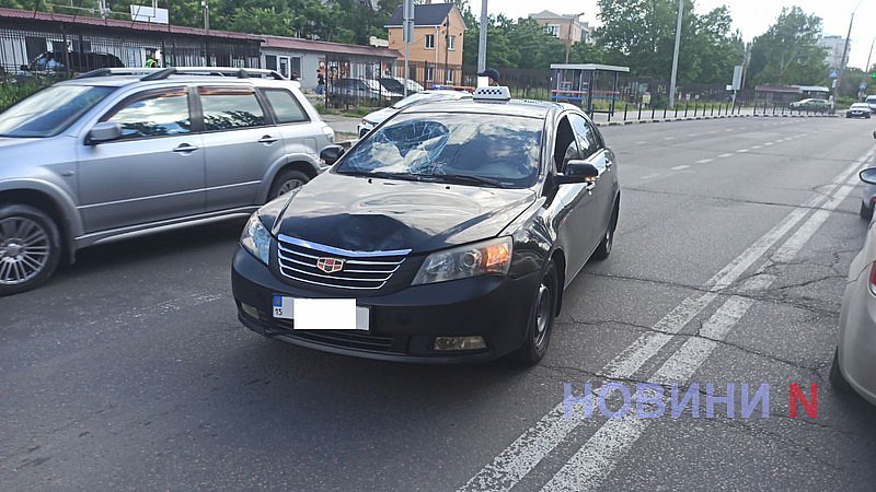 В Николаеве такси сбило пешехода: пострадавший госпитализирован