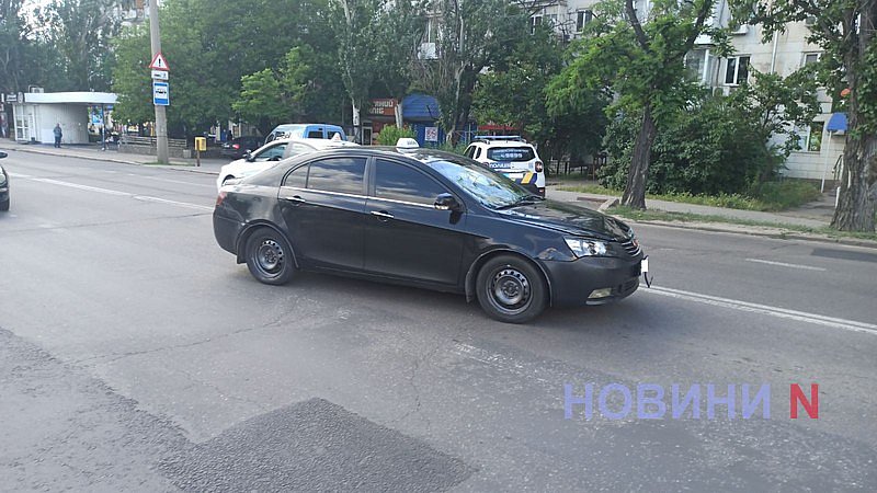 В Николаеве такси сбило пешехода: пострадавший госпитализирован