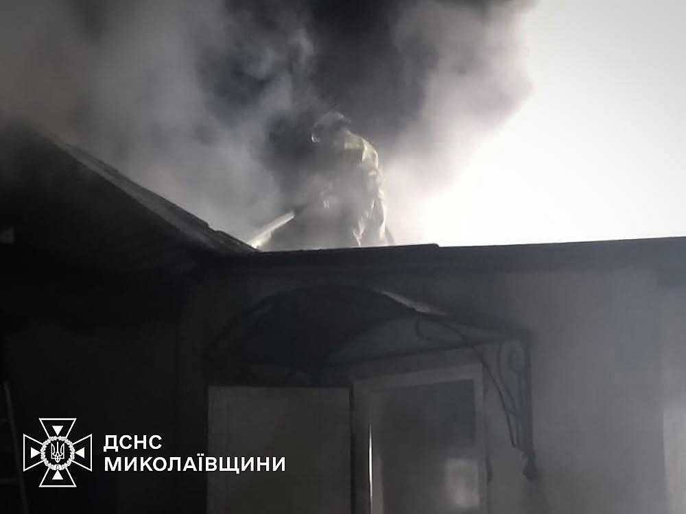 В Николаевской области за сутки ликвидировали четыре пожара, огонь охватил более 5000 кв. м