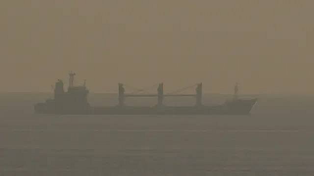 Ворог атакував суховантажі у Чорному морі та об'єкти Одеської області