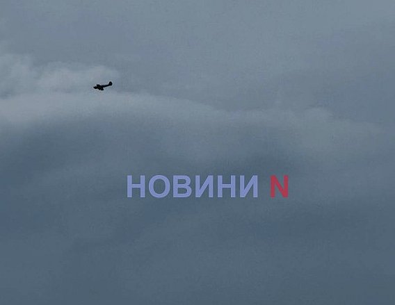Николаев атакуют вражеские дроны: слышны взрывы