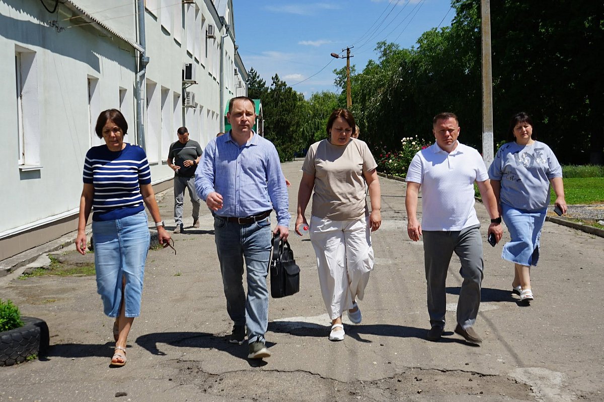  Освіта, інфраструктура та розвиток: Антон Табунщик відвідав Новобузьку громаду