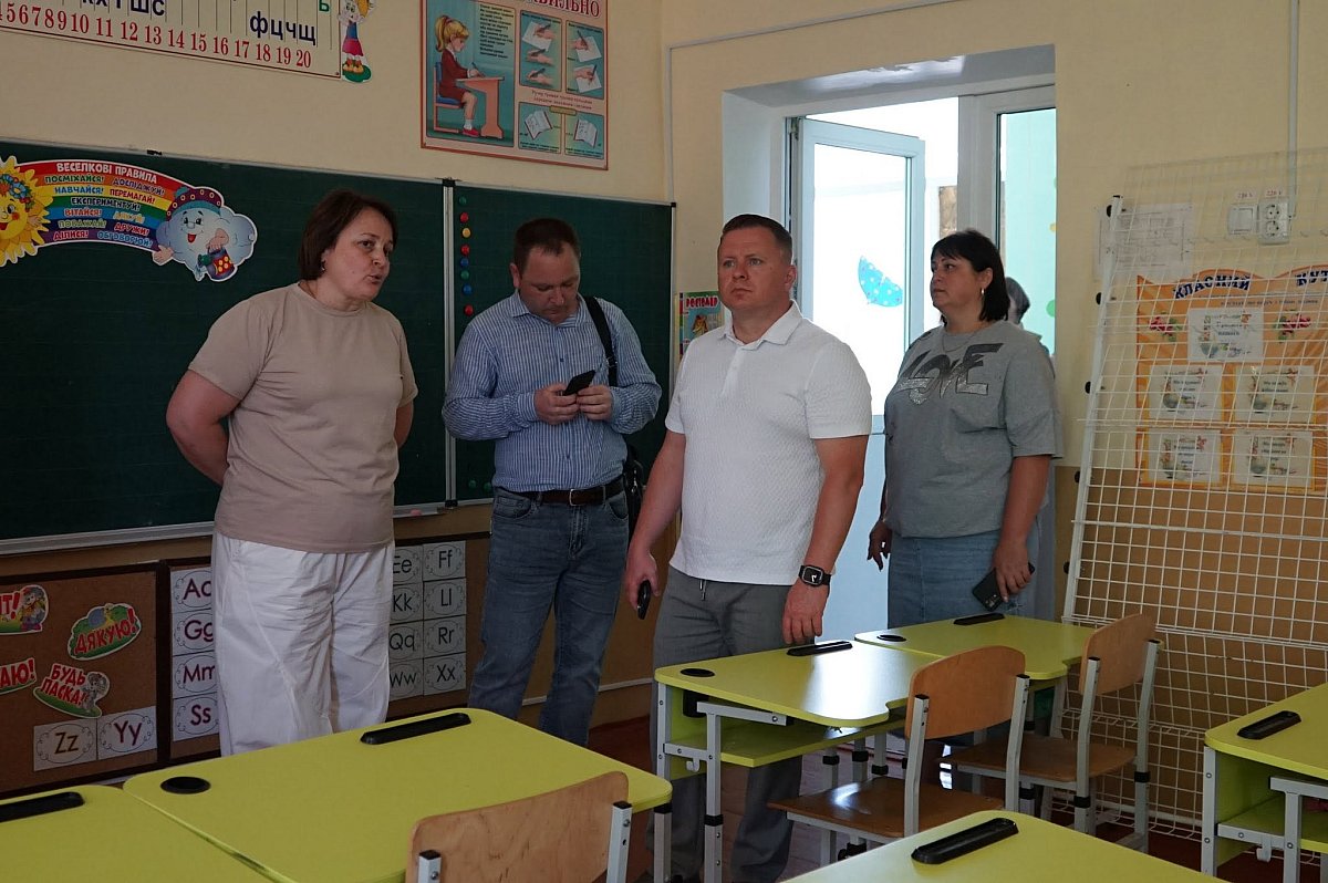  Освіта, інфраструктура та розвиток: Антон Табунщик відвідав Новобузьку громаду
