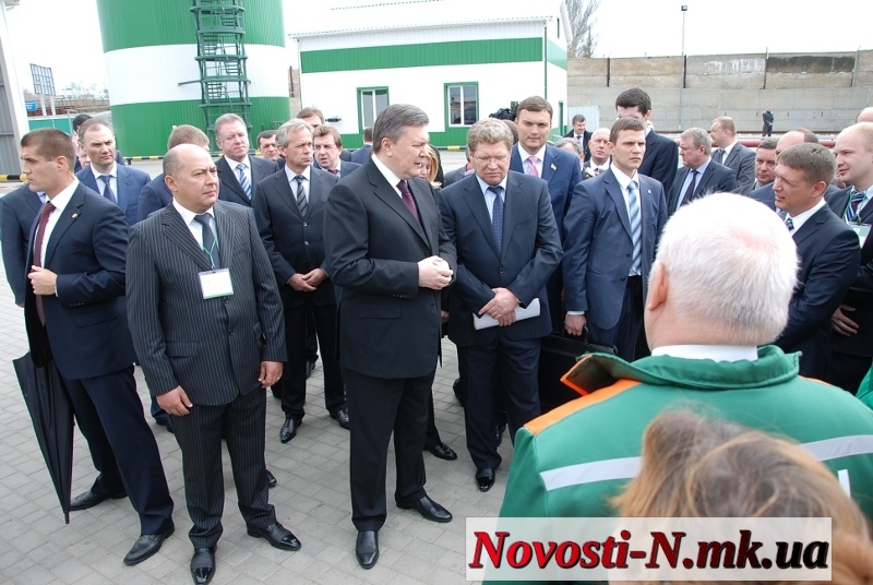 Янукович в Николаеве: «Кому нужен такой парламент?»