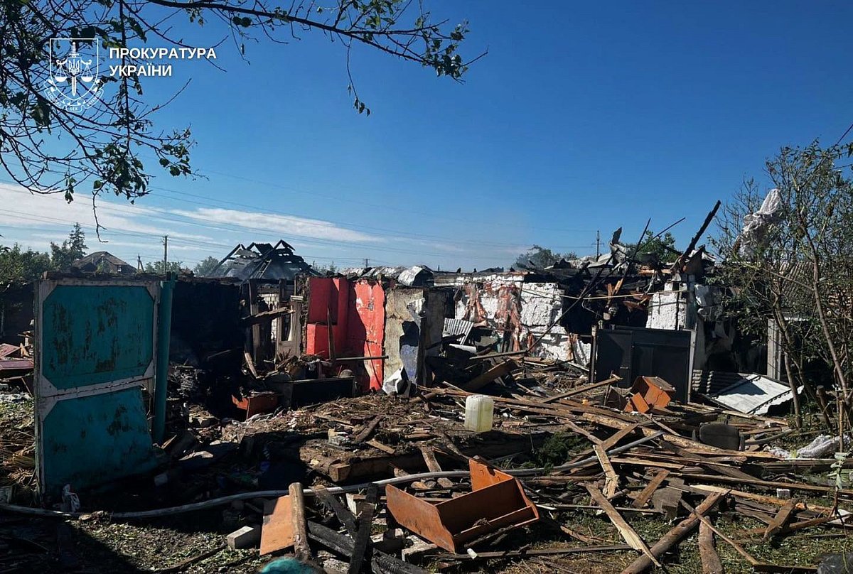 У Павлограді після атаки БПЛА зруйновано будинок, жертвою стала 8-річна дівчинка