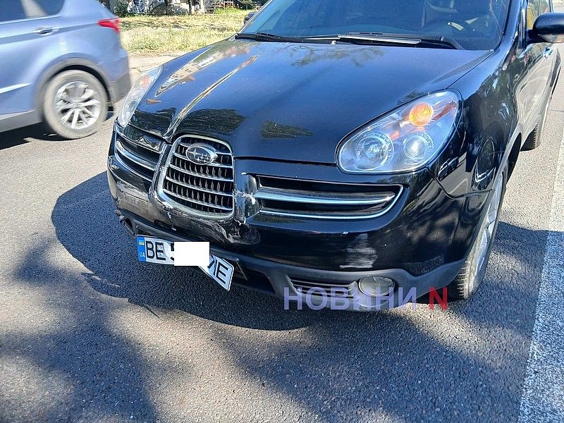 В Николаеве столкнулись три автомобиля: на проспекте возникла пробка