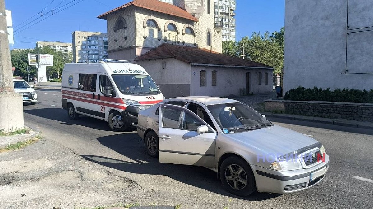 В центре Николаева «Шкода» сбила пешехода