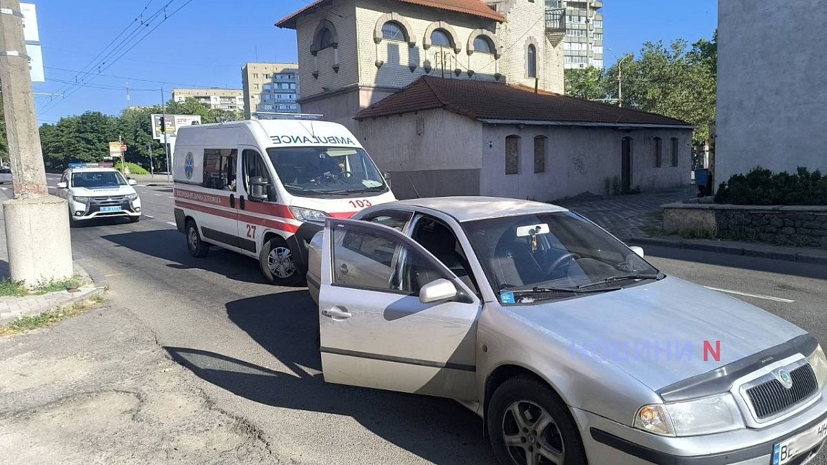 В центре Николаева «Шкода» сбила пешехода