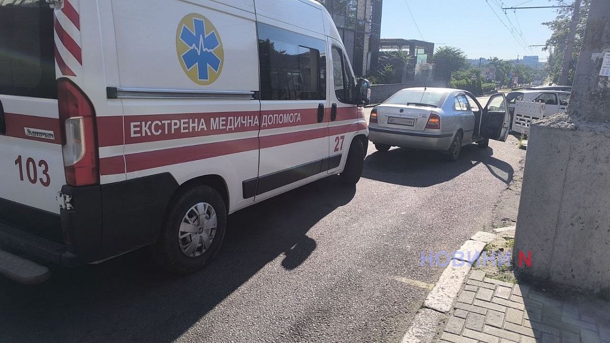 В центре Николаева «Шкода» сбила пешехода