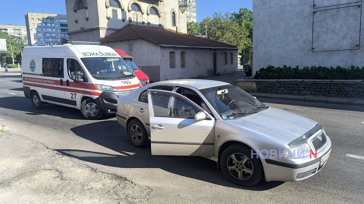 В центре Николаева «Шкода» сбила пешехода