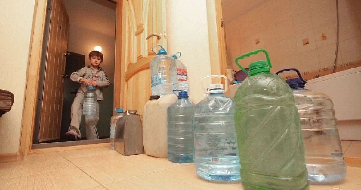 Ще частина Миколаєва залишилася без води через аварії