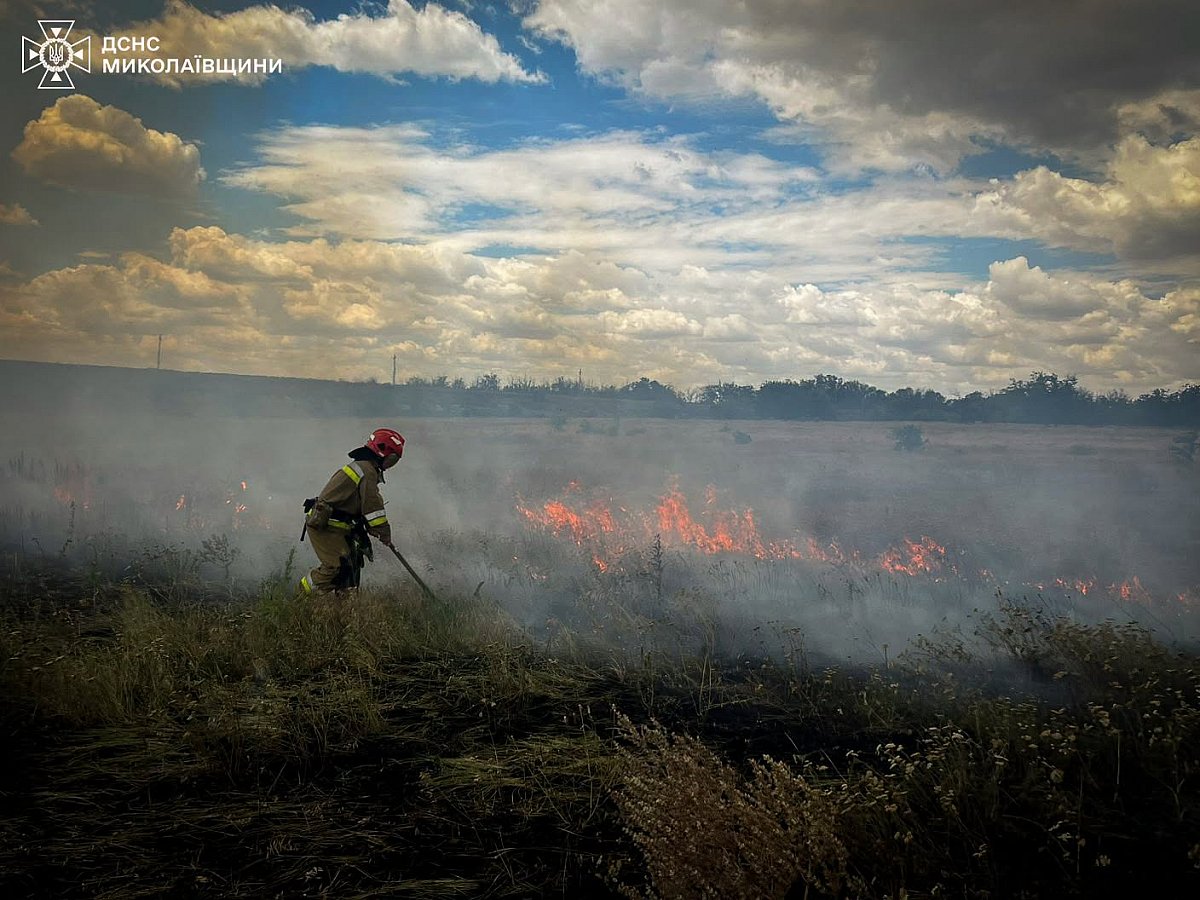 За добу на Миколаївщині сталося 24 пожежі, одна - через обстріл