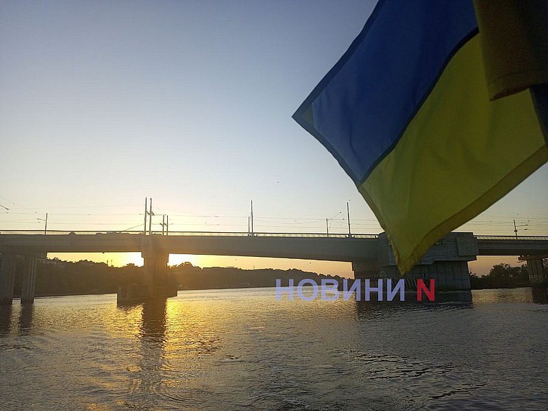 День Конституції України 2026: історія головного закону країни, його особливості та чому немає додаткового вихідного