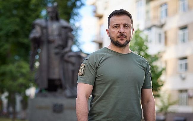 Зеленський анонсував пам'ятник гетьманові Мазепі у центрі Києва на місці Леніна