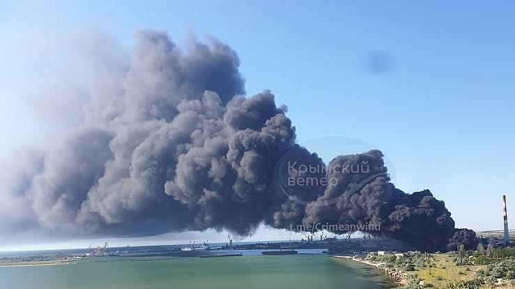 Украина превратила Крым в новый фронт: дроны лишают оккупантов света, топлива и туристов, - WSJ