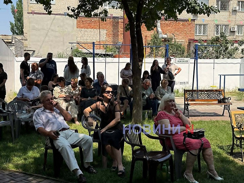 У Миколаєві відбувся випускний в МКУ імені Пилипа Орлика