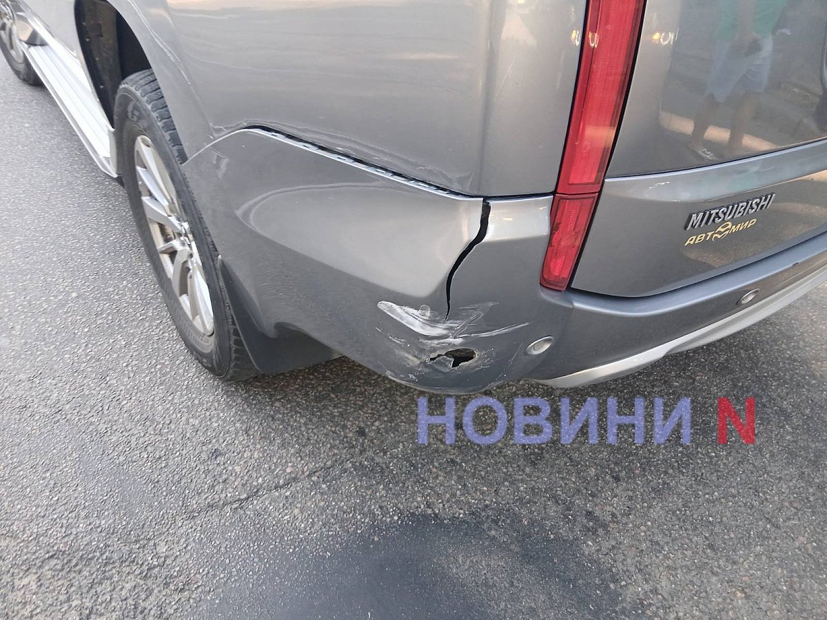 BMW «догнал» Mitsubishi в Николаеве 